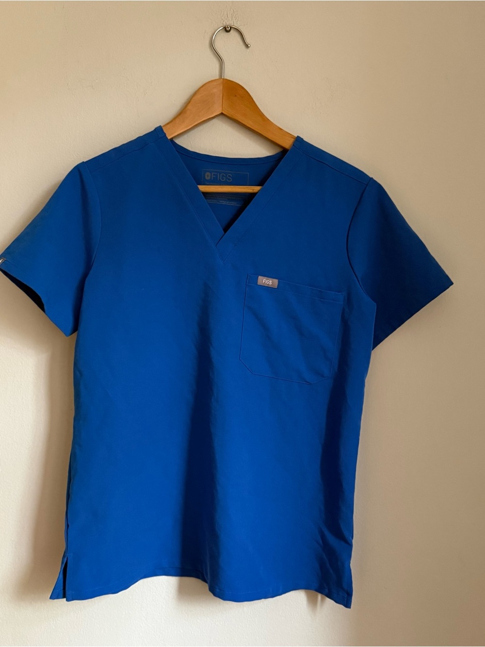 FIGS Catarina Scrub Top Women’s S Royal Blue Technical Collection V-Neck
